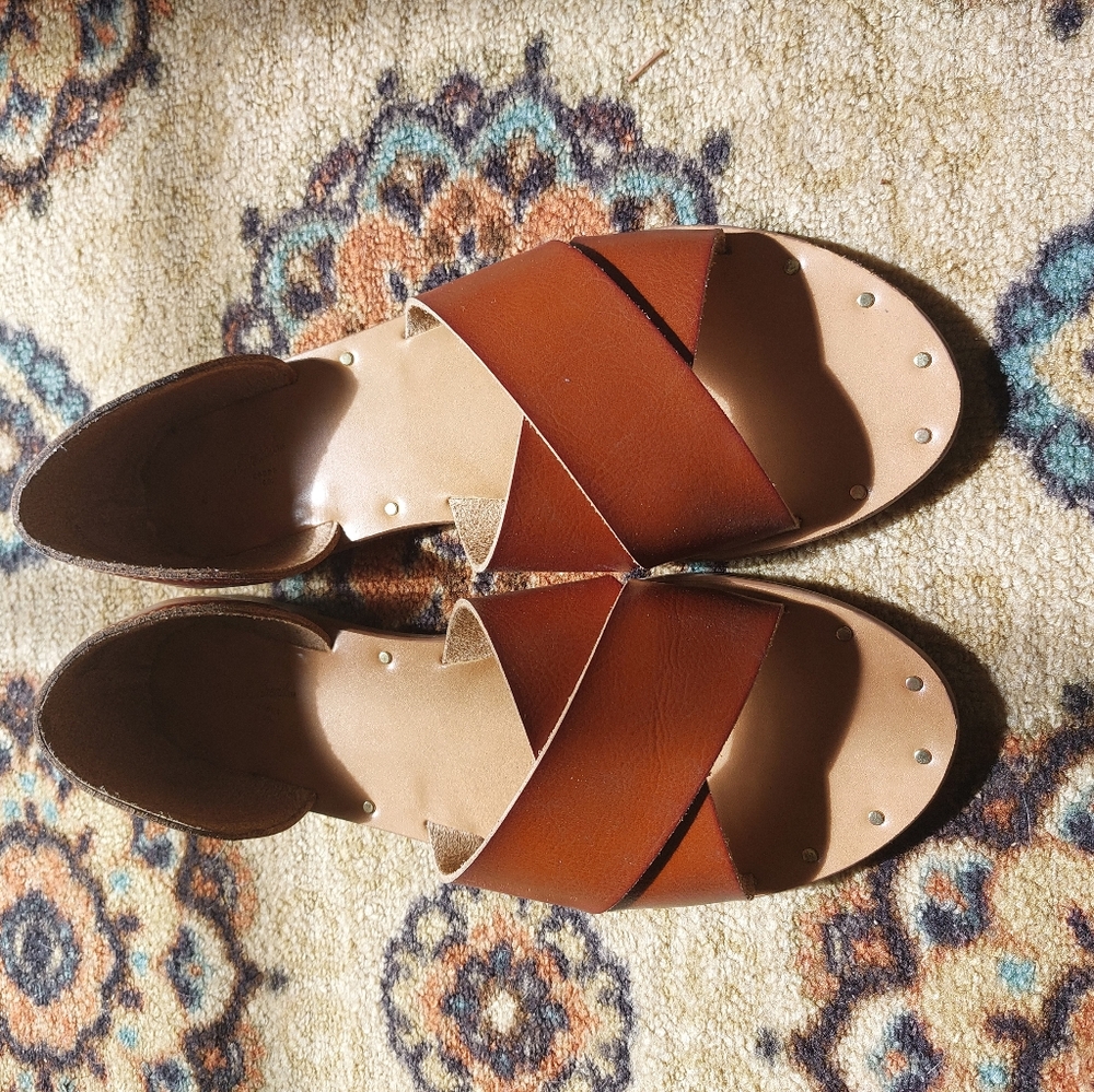 Womens universal thread slides